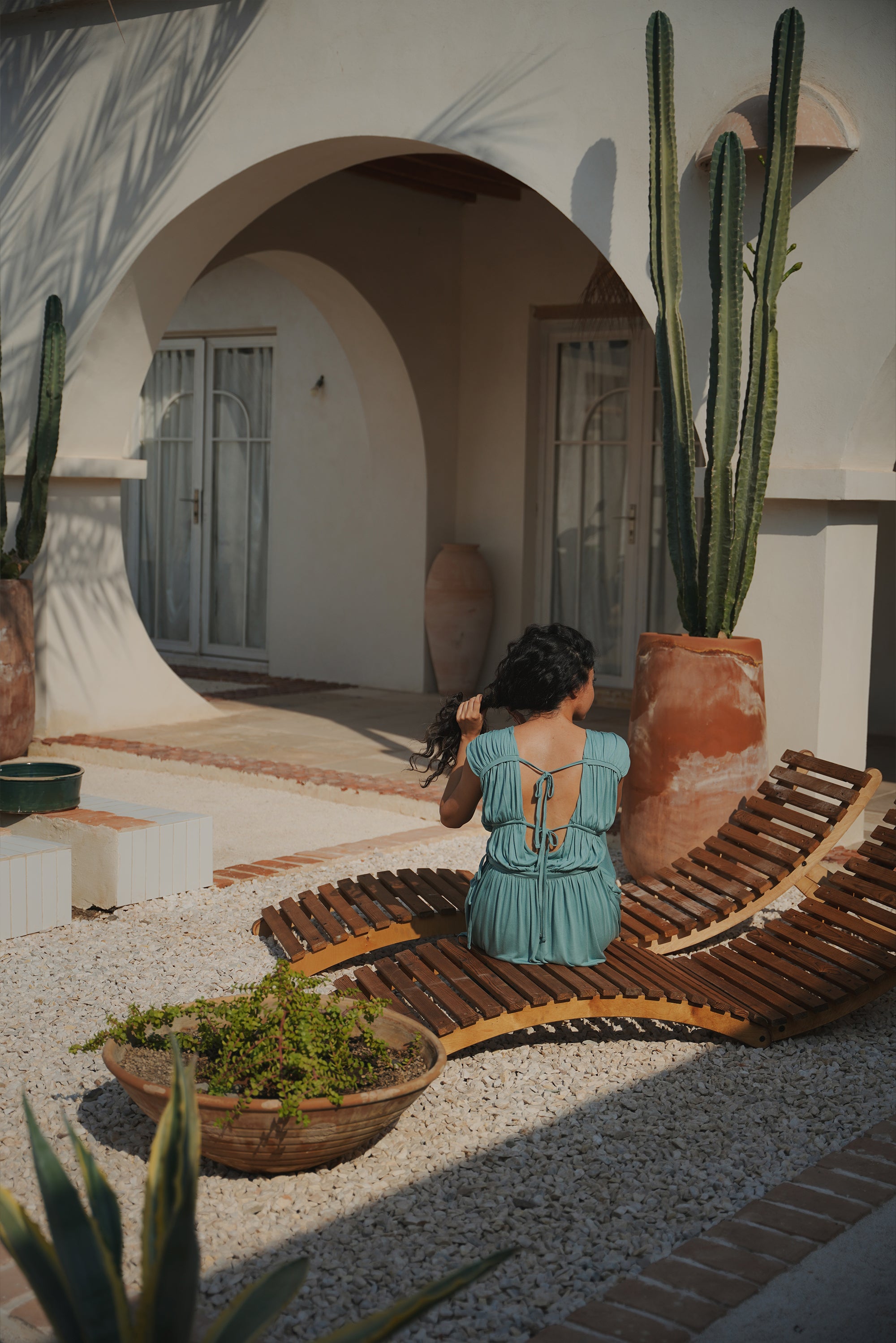 #Color_Charcoal Teal